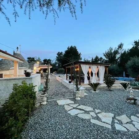 Trulli Magnolia Willa Putignano