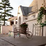 Trulli Magnolia *