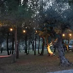Trulli Magnolia *
