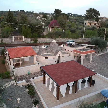 Trulli Magnolia Villa *